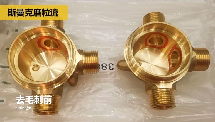 用磨粒流不怕劃傷，銅三通<a href='http://m.jinchengle.cn' target='_blank'><u>交叉孔去毛刺</u></a>