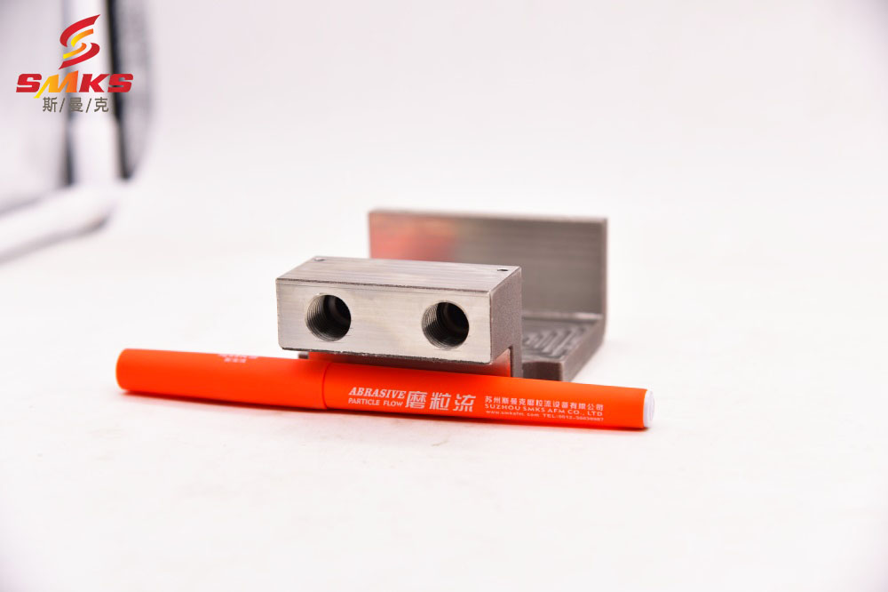 螺紋<a href='http://m.jinchengle.cn' target='_blank'><u>內(nèi)孔拋光</u></a>